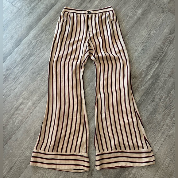 LAST PRICE🍒🤍 LUCCA crepe pants - Picture 2 of 11